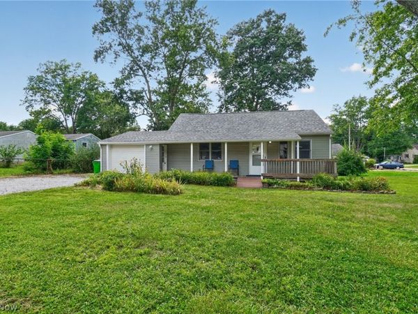 1112 Danforth Road , Akron, OH 44312
