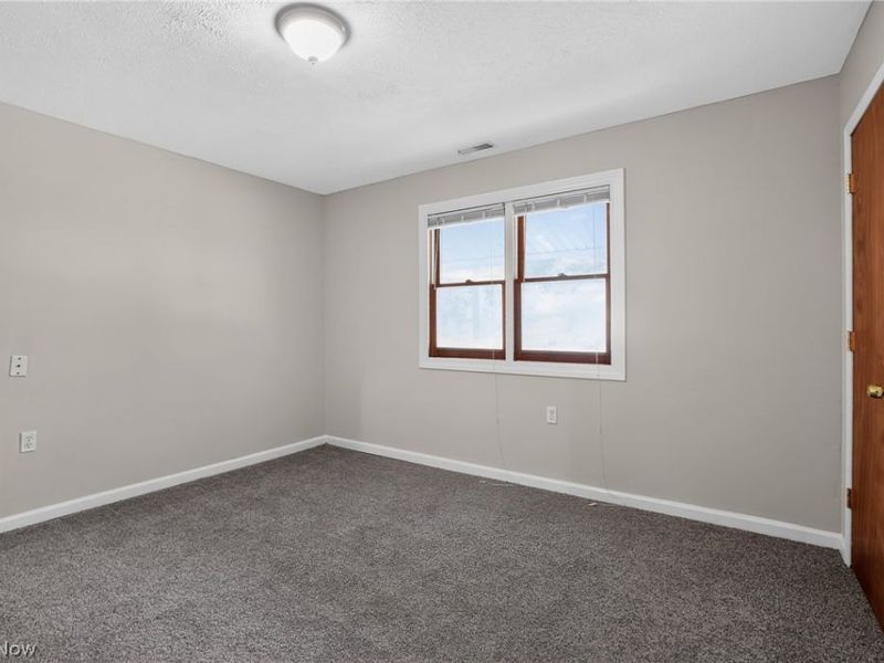 1112 Danforth Road, Akron, OH 44312 Photo 14