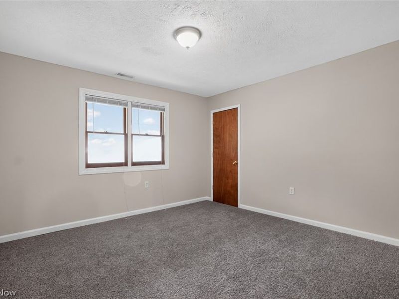 1112 Danforth Road, Akron, OH 44312 Photo 16