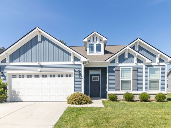 1454 Lexington Trail, Greenfield, IN 46140