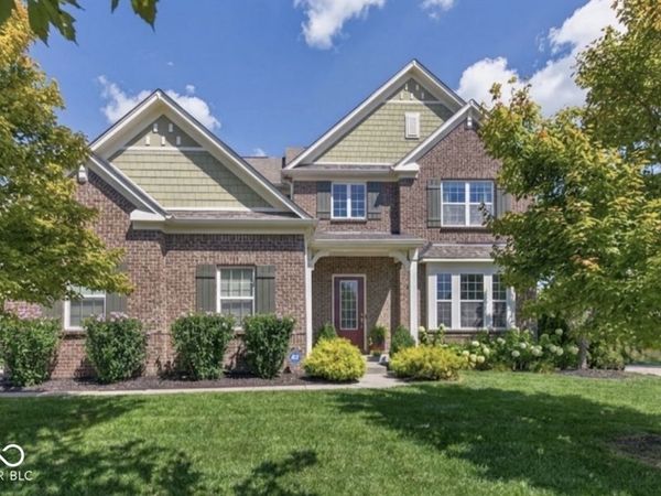 2572 Heathermoor Park Drive N, Carmel, IN 46074