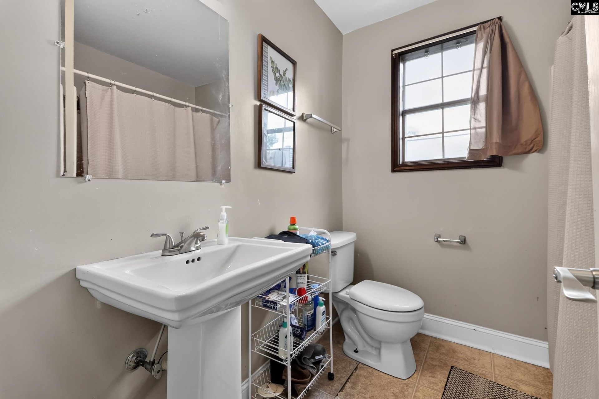 6815-6817 Valleybrook Road Photo 24