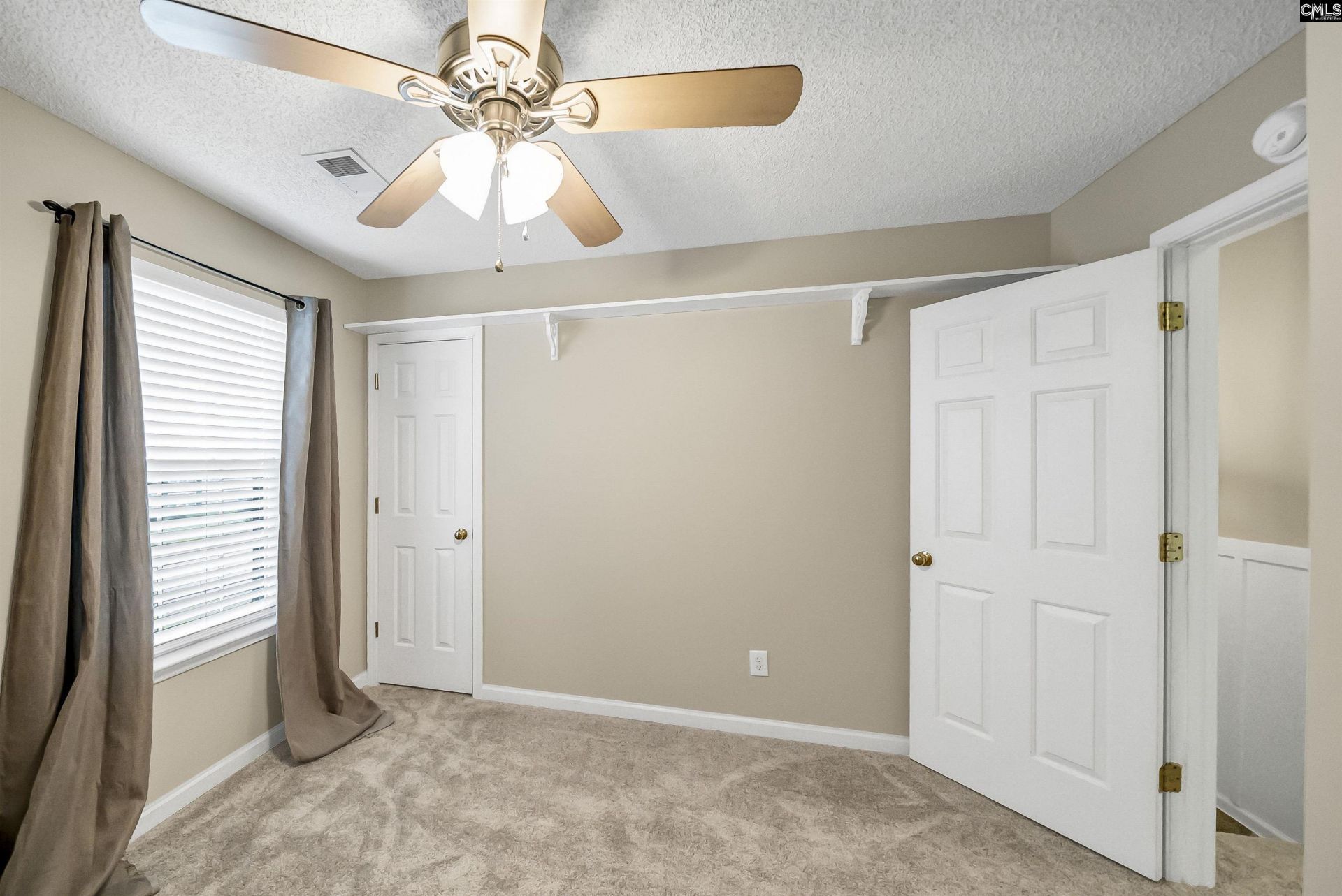 260 Loskin Lane  Photo 8