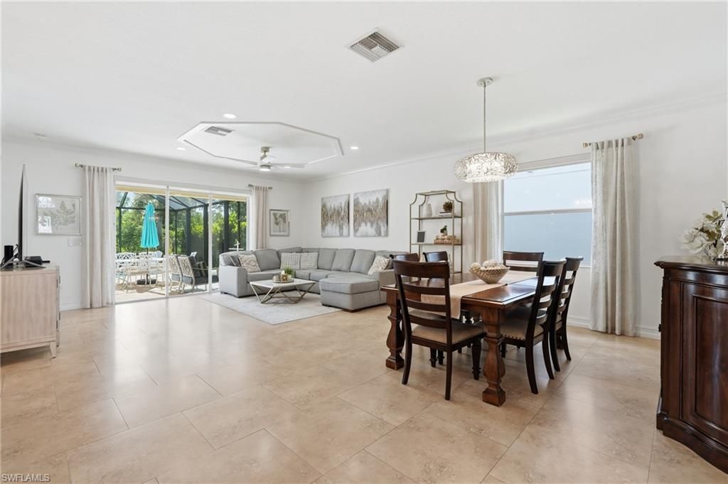 2390 Heydon Cir E, Naples, FL 34120 Photo
