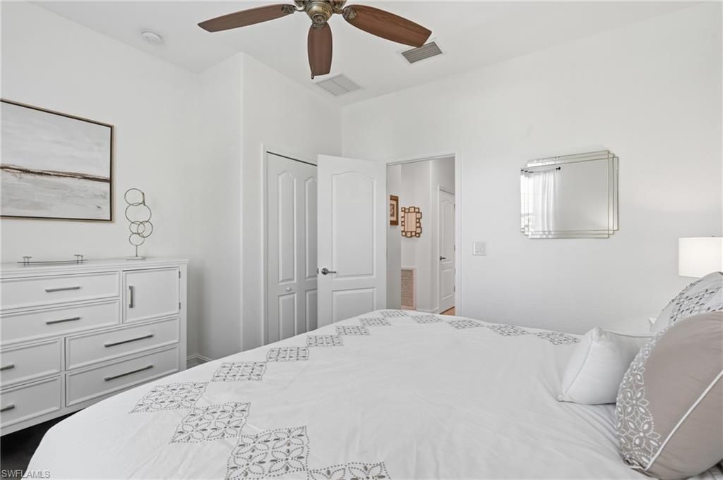 2390 Heydon Cir E, Naples, FL 34120 Photo