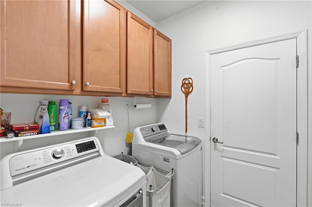 2390 Heydon Cir E, Naples, FL 34120 Photo