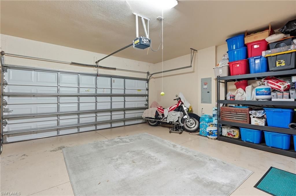 2390 Heydon Cir E, Naples, FL 34120 Photo