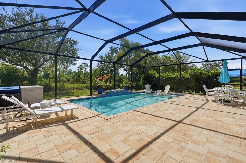2390 Heydon Cir E, Naples, FL 34120 Photo
