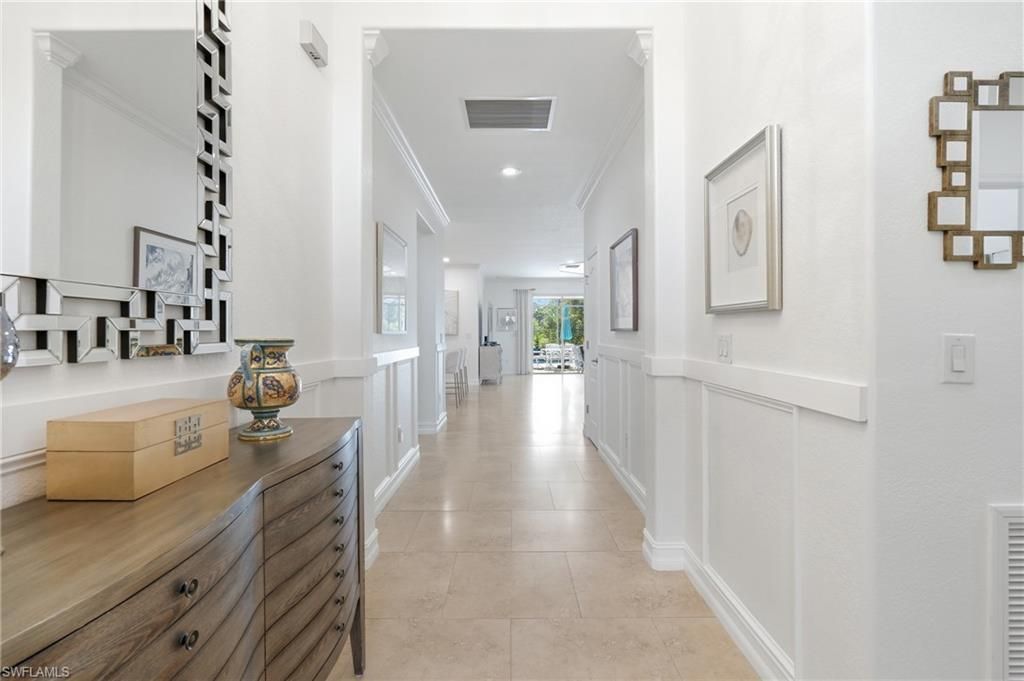 2390 Heydon Cir E, Naples, FL 34120 Photo