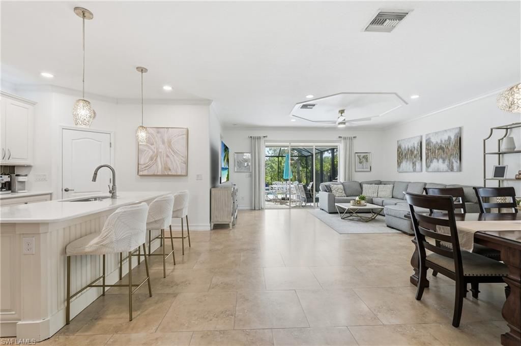 2390 Heydon Cir E, Naples, FL 34120 Photo