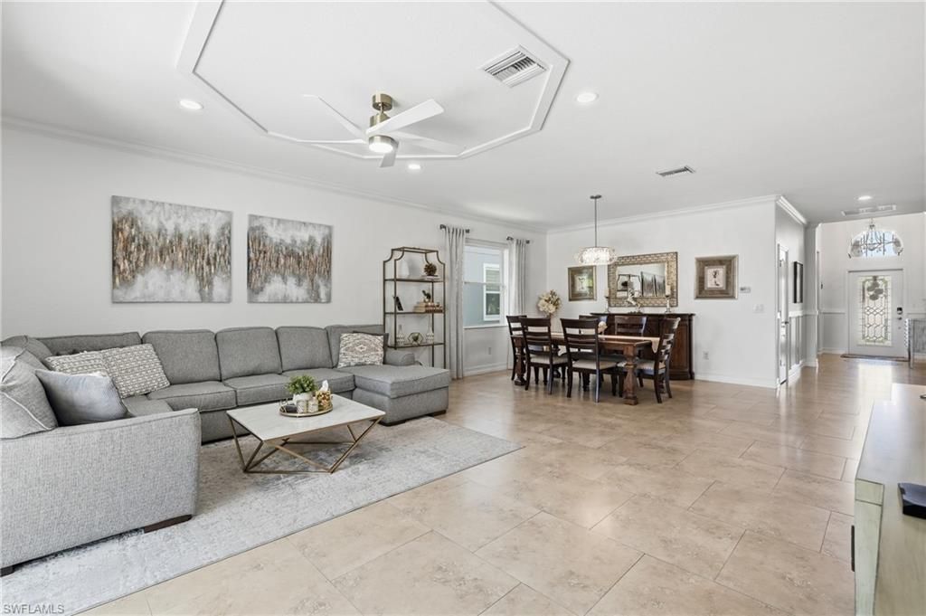 2390 Heydon Cir E, Naples, FL 34120 Photo