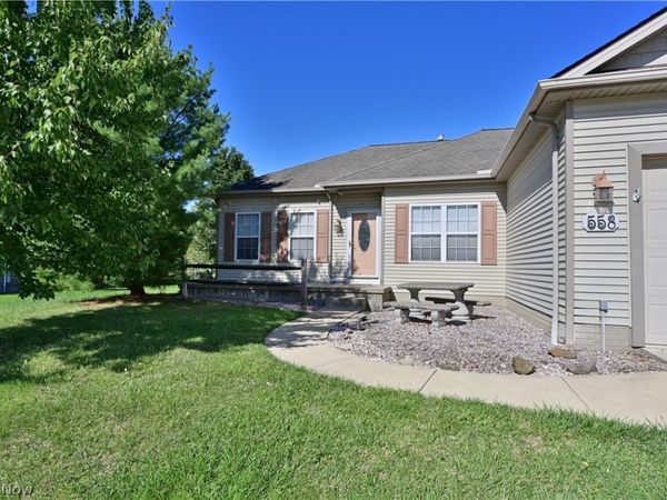 558 Mountain Lion Drive , LaGrange, OH 44050