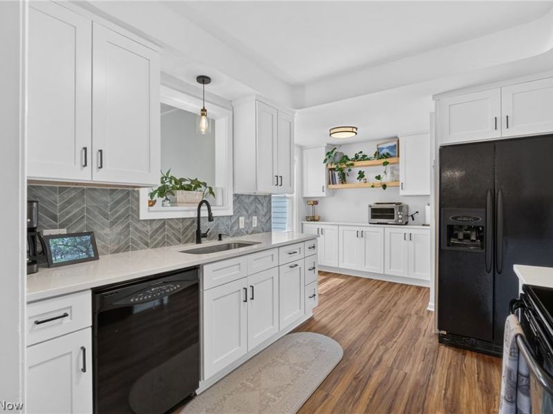 3954 Lansdale Road, University Heights, OH 44118 Photo 16