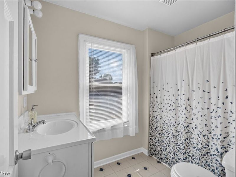 3954 Lansdale Road, University Heights, OH 44118 Photo 33