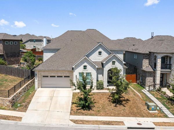 219 Baretta LOOP, Buda, TX 78610