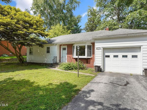 916 Gustin Avenue , Bowling Green, OH 43402