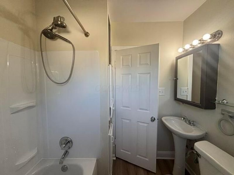 135 Martin Avenue , Columbus, OH 43222 Photo 19
