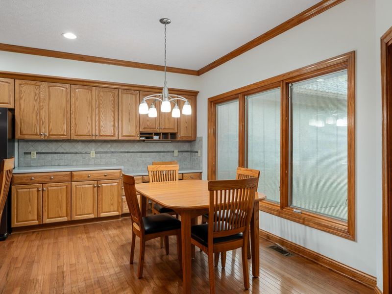 6048 Nicholas Glen, Columbus, OH 43213 Photo 18