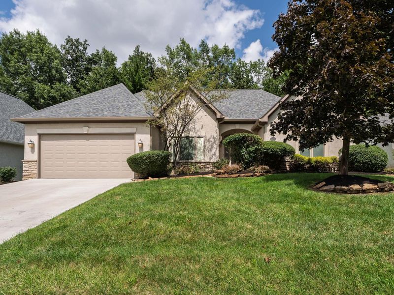 6048 Nicholas Glen, Columbus, OH 43213 Photo 2