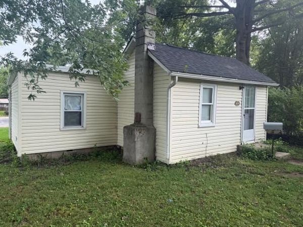 14 1/2 Willow Street , Delaware, OH 43015