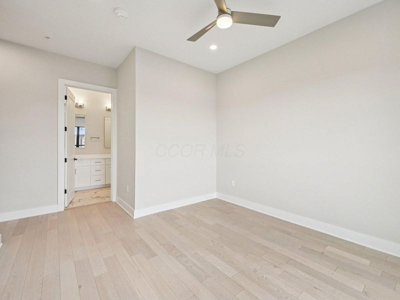 2842 Gunnison Drive , Unit 404, Columbus, OH 43228 Photo 29