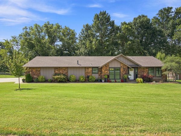 4212 W 81st Street , Tulsa, OK 74132