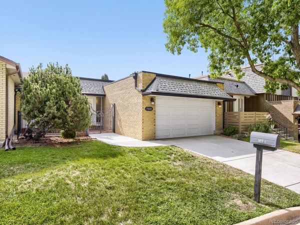7220 W Maple Drive , Lakewood, CO 80226