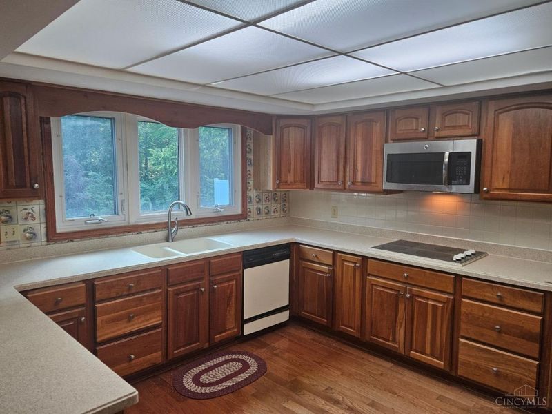 619 Shultz Drive, Hamilton, OH 45013 Photo 5