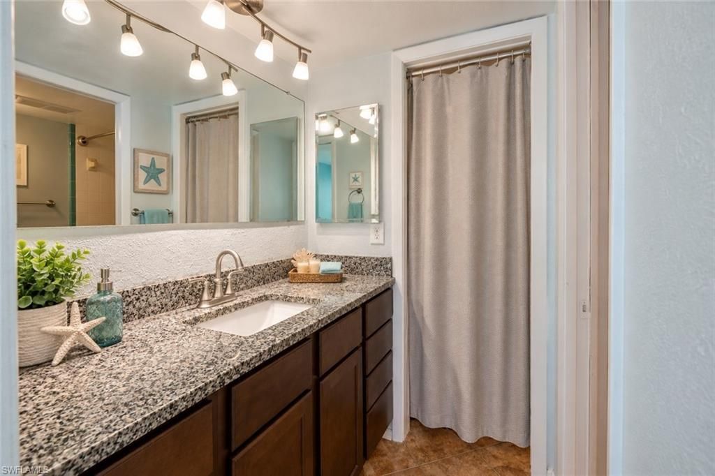6777 Winkler Rd, Unit K 130, Fort Myers, FL 33919 Photo