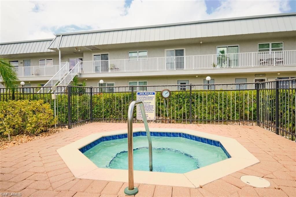 6777 Winkler Rd, Unit K 130, Fort Myers, FL 33919 Photo