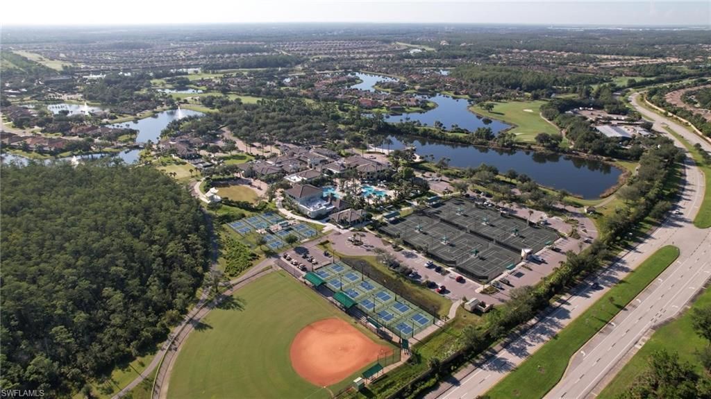 10530 Amiata Way, Unit 105, Fort Myers, FL 33913 Photo