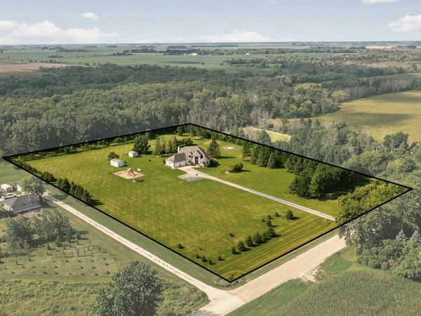 13787 630th Street , Claremont, MN 55924
