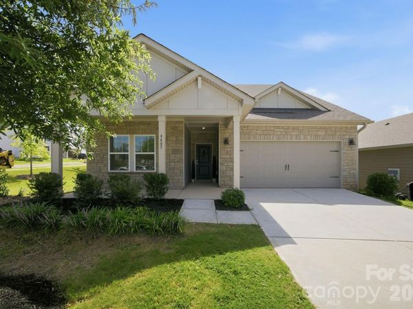 4405 Duplin Drive, Charlotte, NC 28214