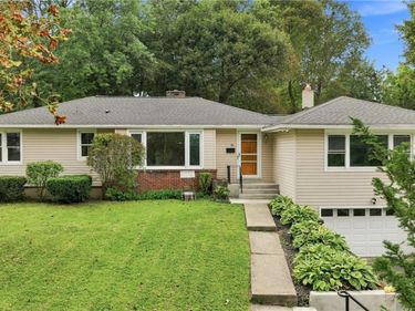 64 Spring Street, Geneva, NY 14456