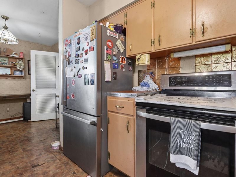 190 Walnut Creek Pike, Circleville, OH 43113 Photo 8