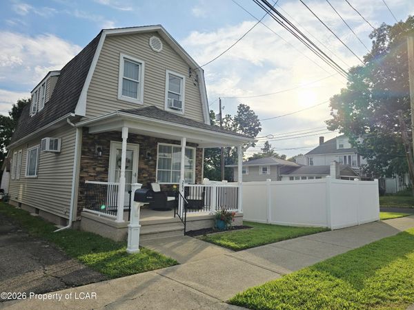282 Riverside Drive, Wilkes-Barre, PA 18702