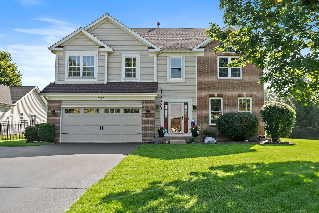 773 Providence Lane, Crystal Lake, IL 60012 Main Photo