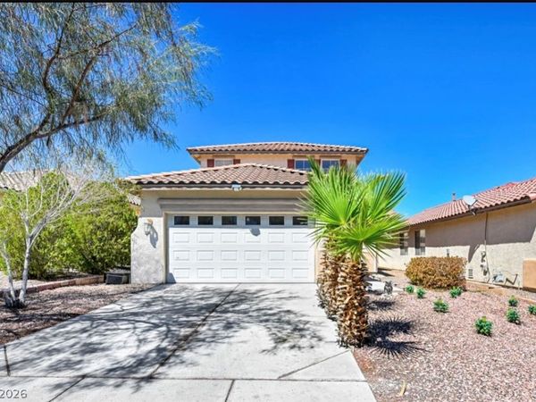 8438 Regal Hills Court , Las Vegas, NV 89117