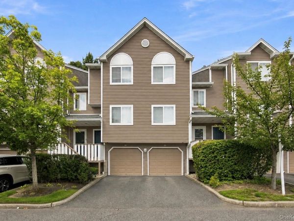 60 Eagle Ridge Way , Nanuet, NY 10954