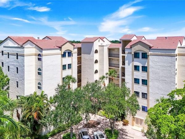 6520 Valen WAY , Unit 104, NAPLES, FL 34108