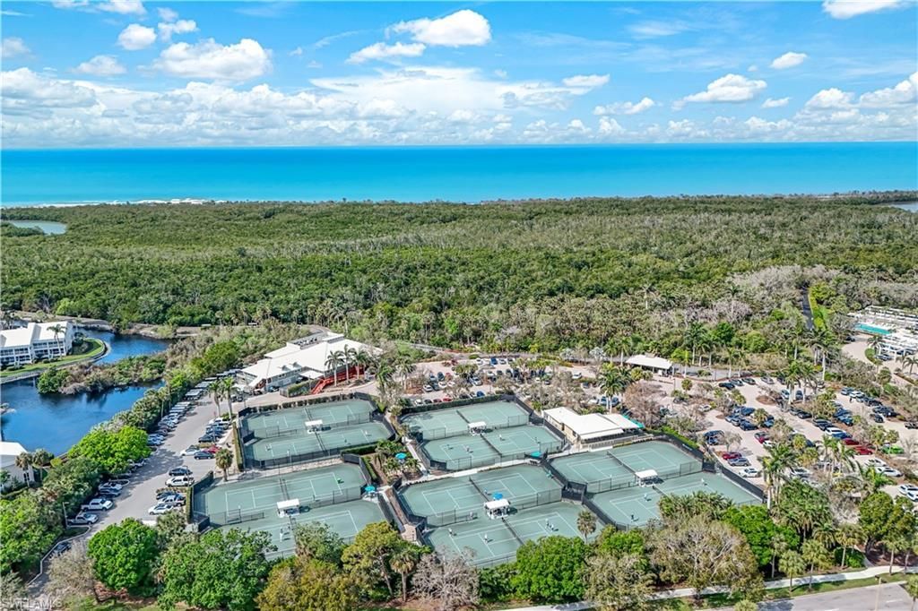 6520 Valen Way , Unit 104, Naples, FL 34108 Photo