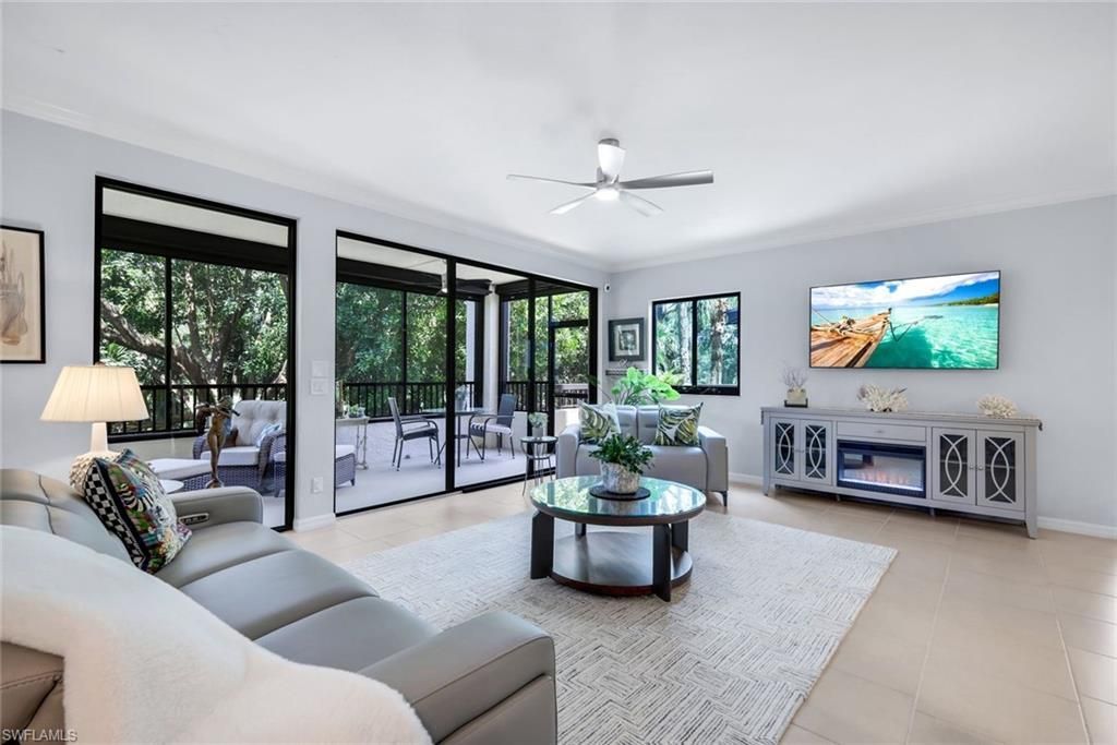 6520 Valen Way , Unit 104, Naples, FL 34108 Photo