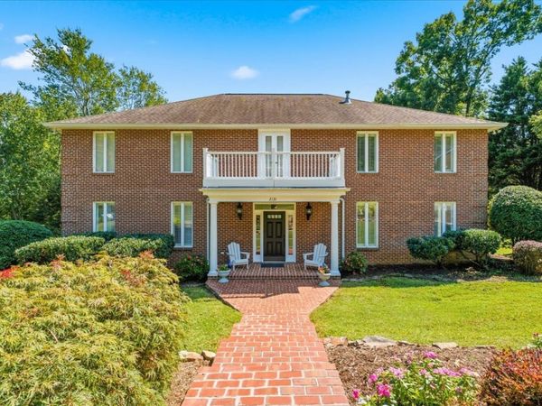 2131 Breckenridge St , Athens, TN 37303