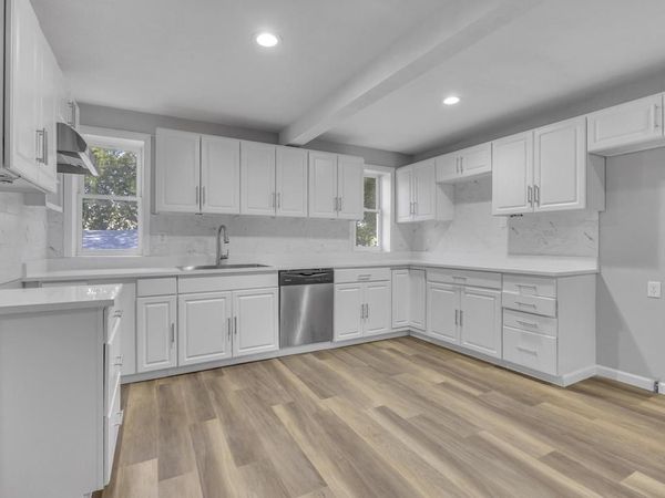 1715 S 9TH STREET, Sheboygan, WI 53081