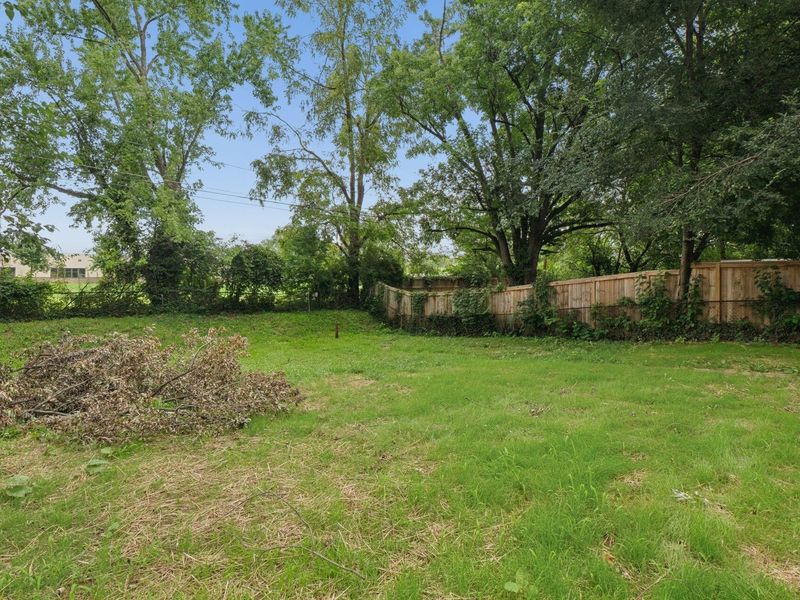 2350 Vendome Drive S, Columbus, OH 43219 Photo 24