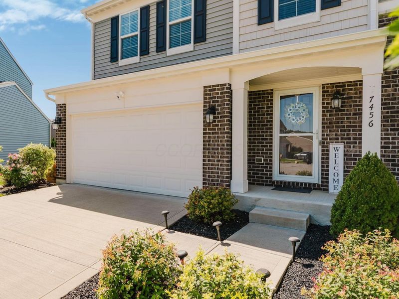 7456 Winding Path Court , Canal Winchester, OH 43110 Photo 2