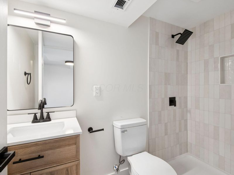 3350 Vickers Drive , Westerville, OH 43081 Photo 14