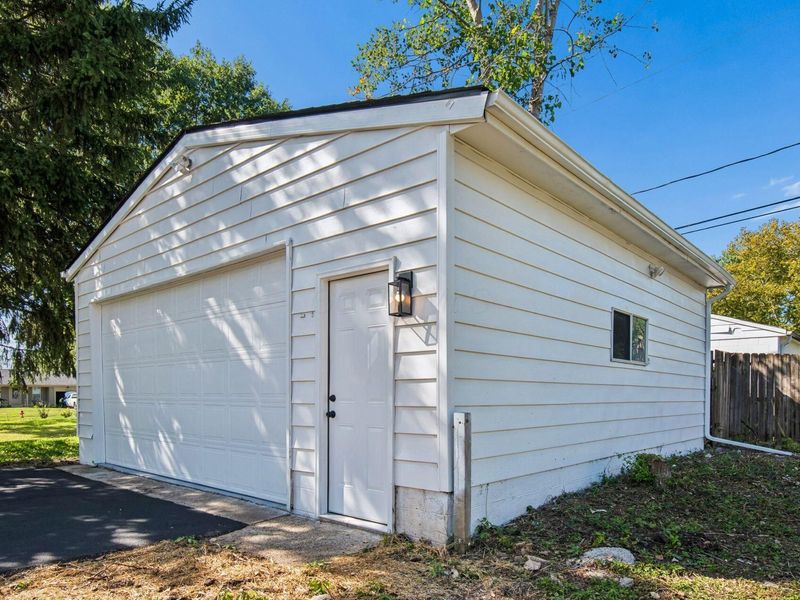 3350 Vickers Drive , Westerville, OH 43081 Photo 25