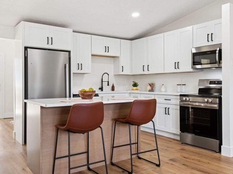 3350 Vickers Drive , Westerville, OH 43081 Photo 6