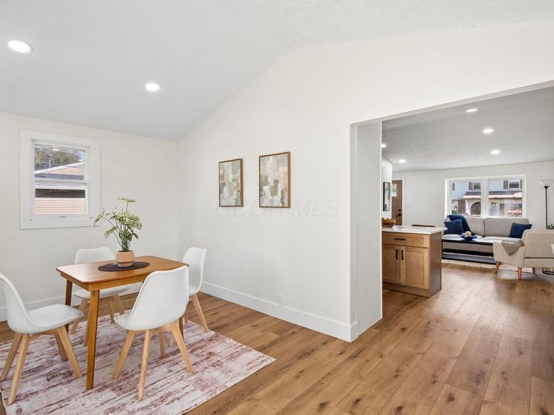 3350 Vickers Drive , Westerville, OH 43081 Photo 9